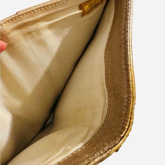 Chanel Metallic Gray Quilted Wallet - Picture 10 of 13